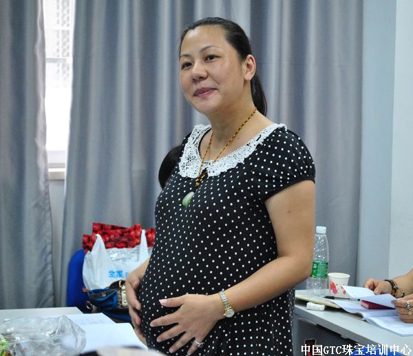 事业时刻进行 学习永无止境(珠宝培训)