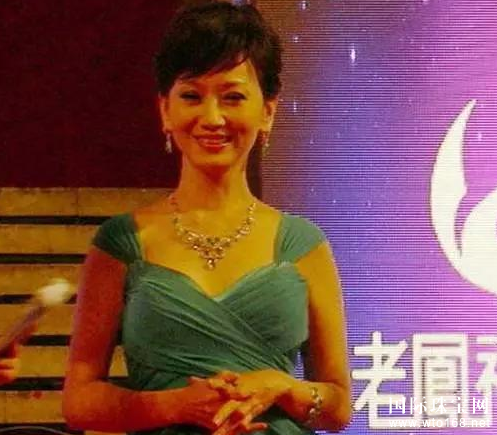 老凤祥曾花重金请赵雅芝代言